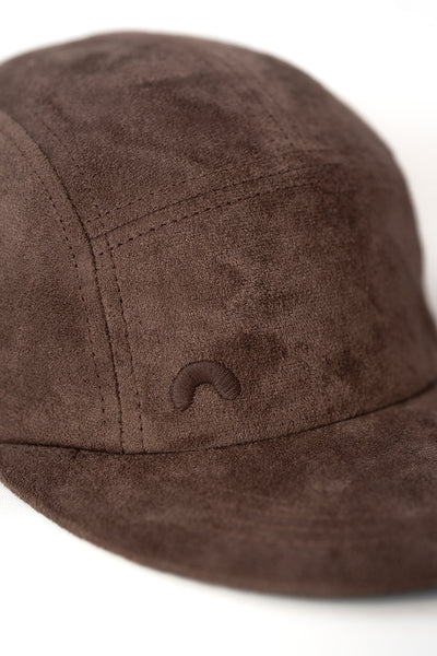 Founder Edition | Front | Walnut